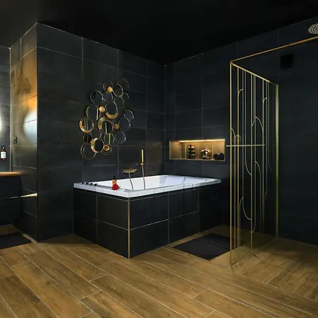 Charming With Bath * 비엔